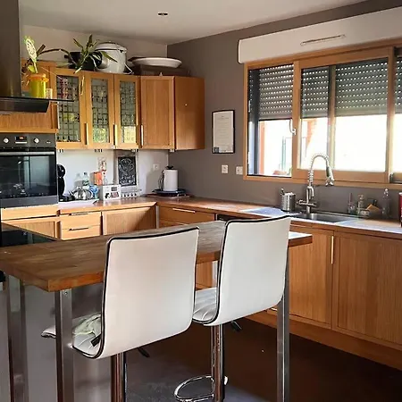 190m2 8 Pers Piscine Et Chalet Independant *
